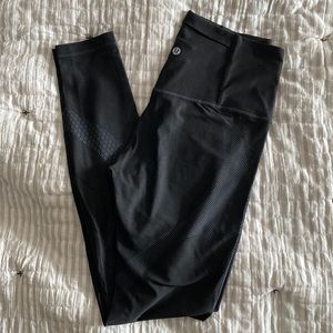 Lululemon leggings. Worn less than 5 times. No pilling.